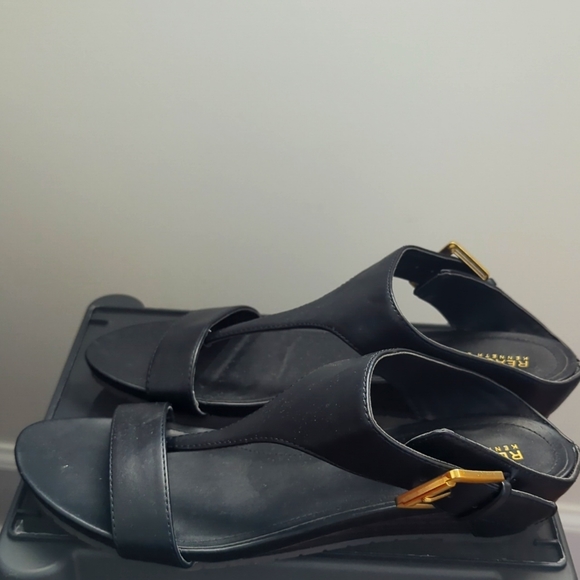 Kenneth Cole Reaction Shoes - Kenneth Cole Reaction Women's Sandals Size 7.5 Black Rubber Soles NWOT